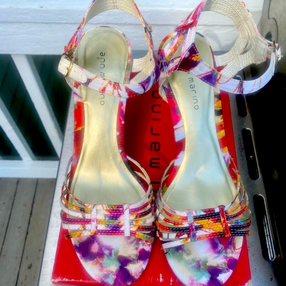 Ann Marino open toe colorful sandal pumps
